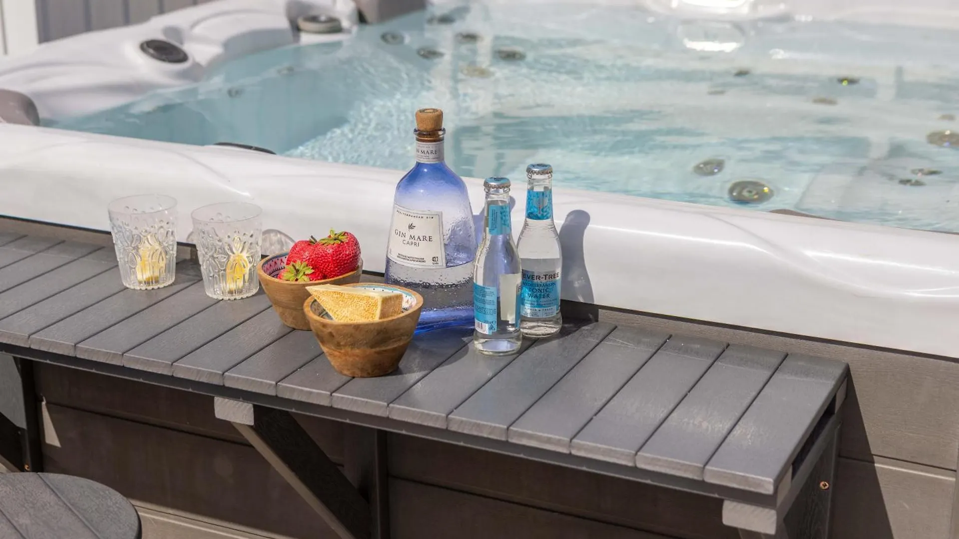 Villa Protaras View 6 Central Protaras -Fig Tree Bay-Jacuzzi-Hot Tub