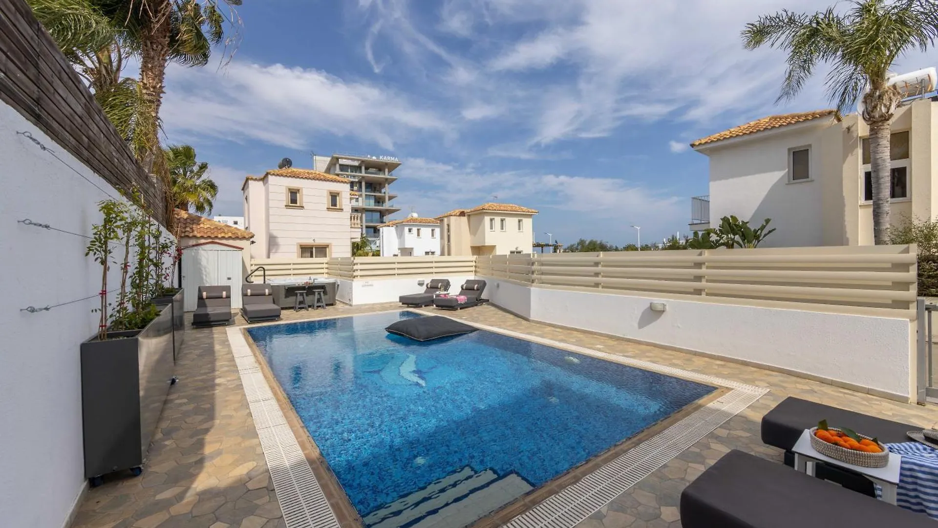 Villa Protaras View 6 Central Protaras -Fig Tree Bay-Jacuzzi-Hot Tub 0*,  Ciprus
