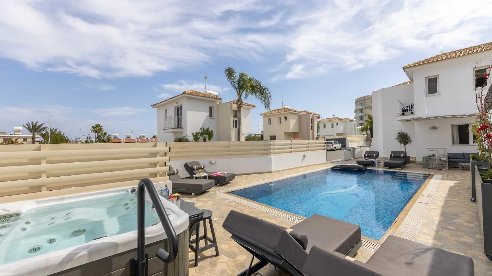 Villa Protaras View 6 Central Protaras -Fig Tree Bay-Jacuzzi-Hot Tub